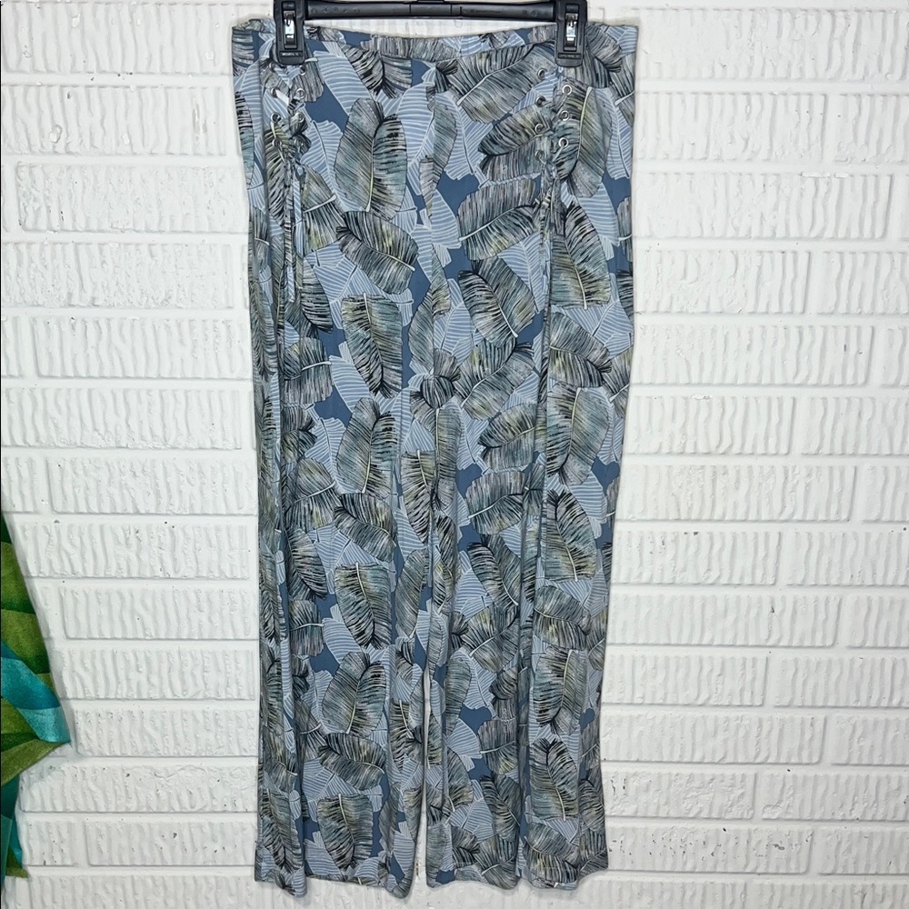 Tribal Leaf Print Wide-Leg Pants